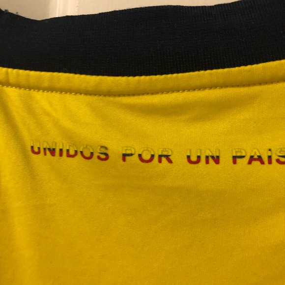 Adidas Colombia (home) youth soccer jersey, XXL - Picture 5 of 9